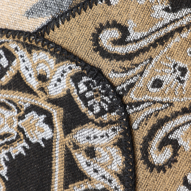 Poncho d'hiver marron et noir