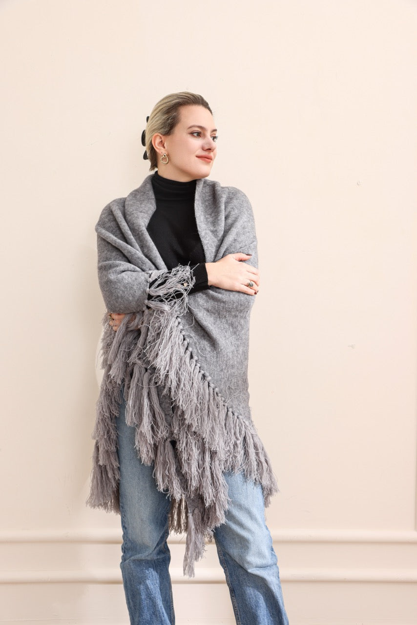 Poncho grey