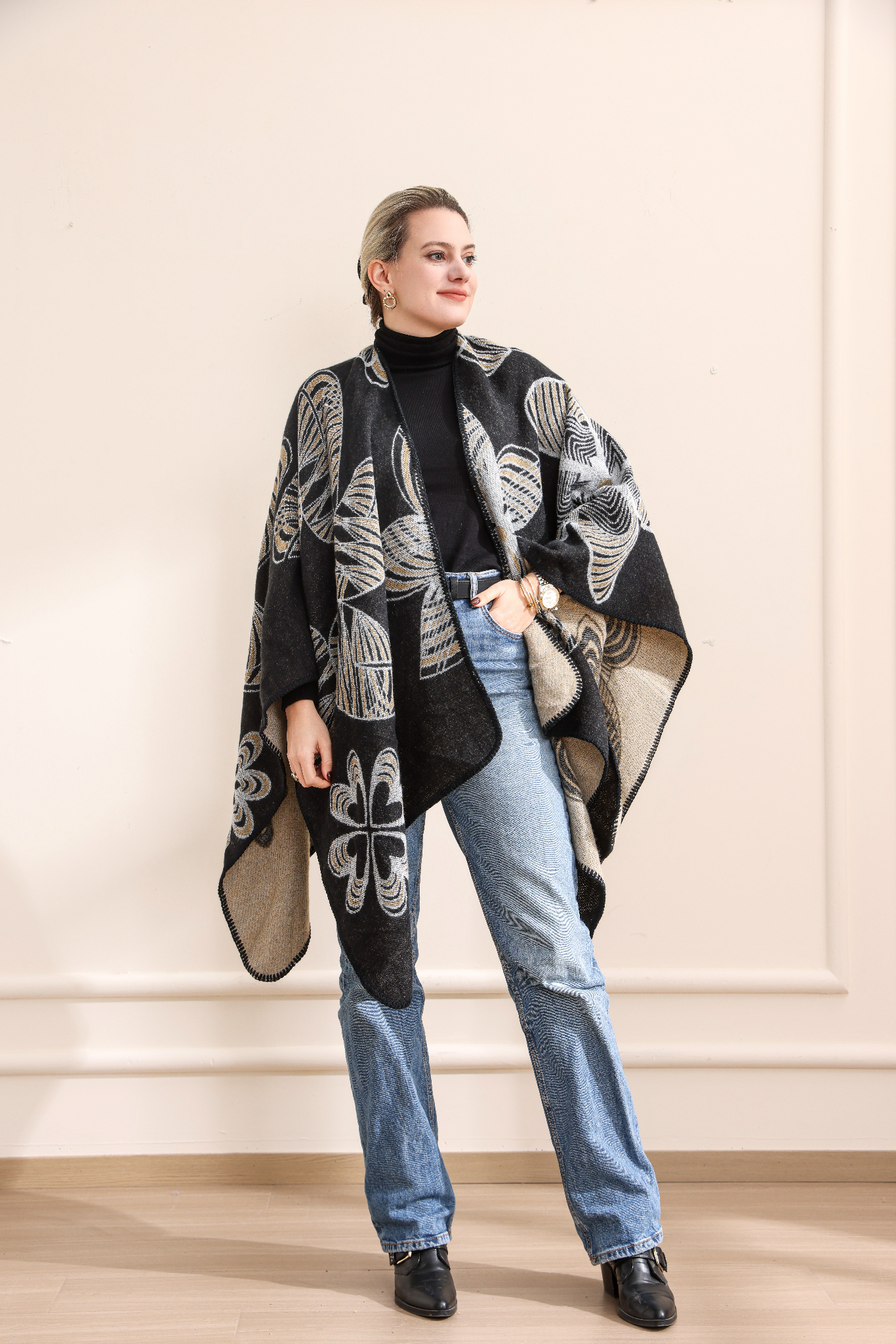 Poncho met print