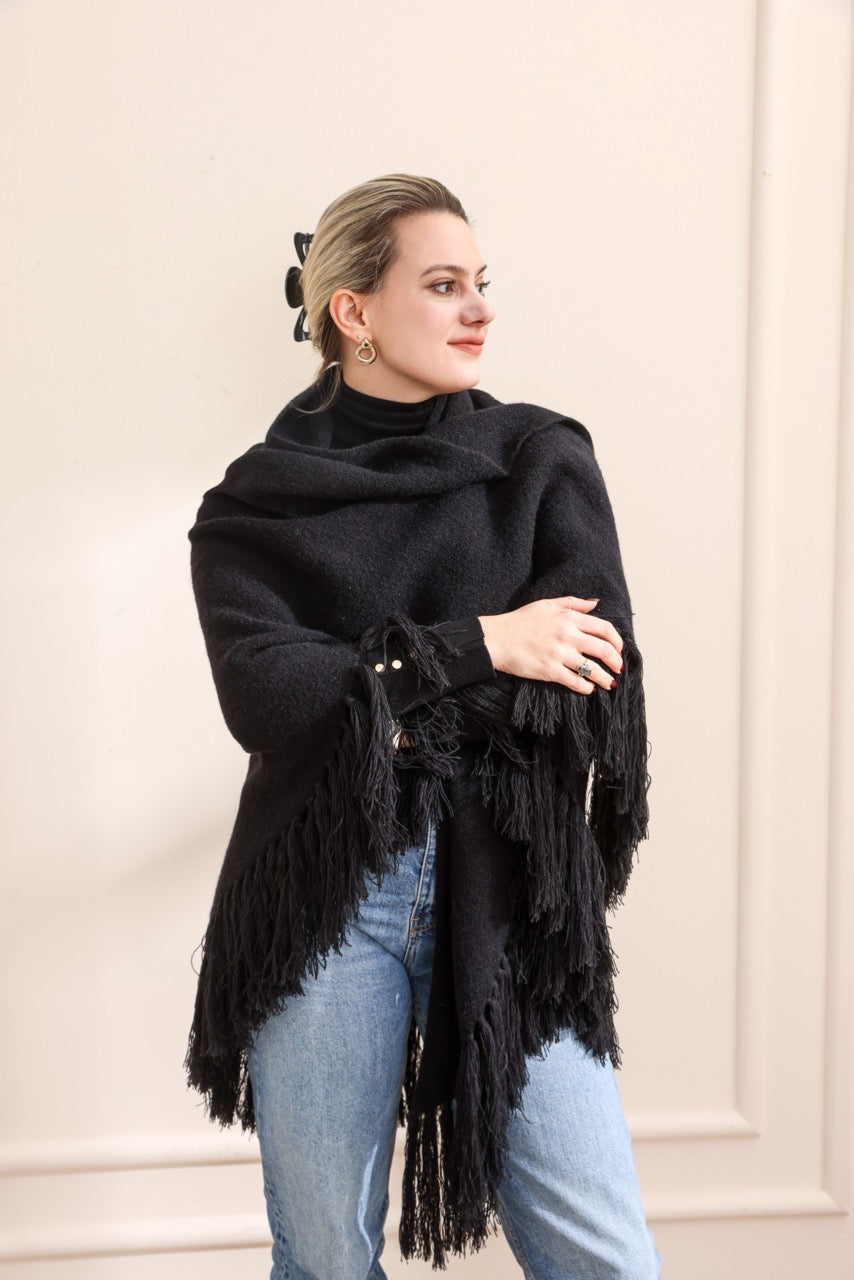 Poncho black