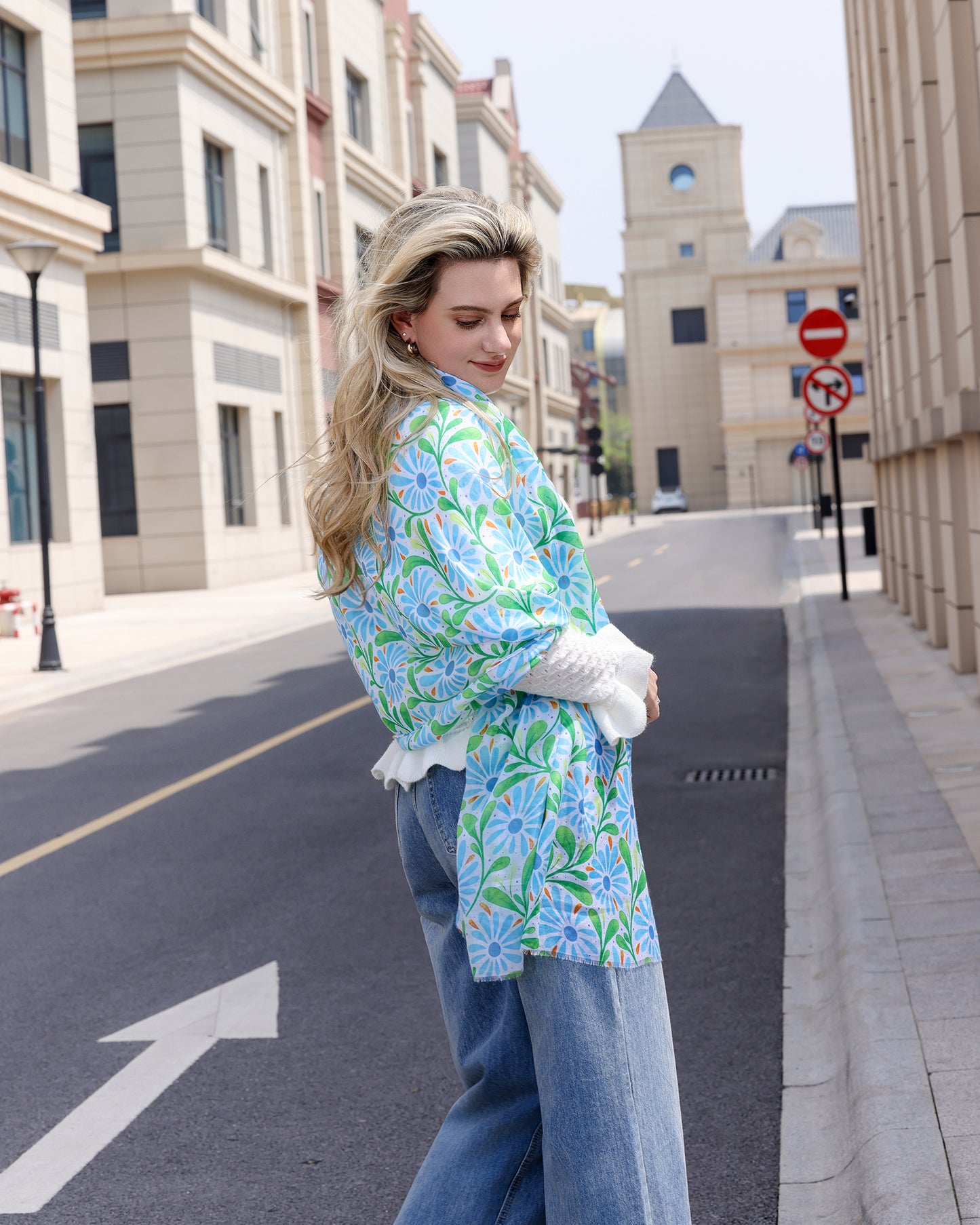 Scarf floral print