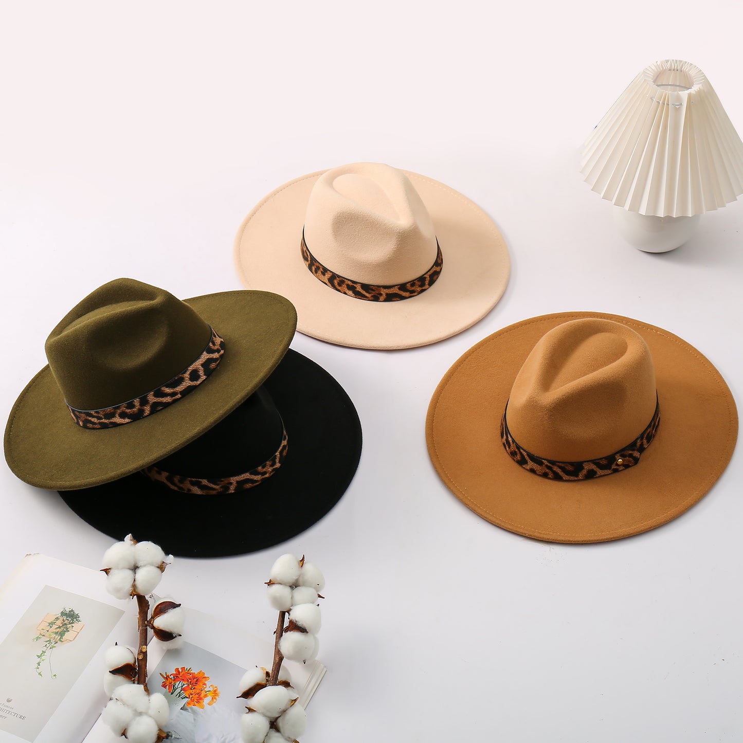 Hat olive green