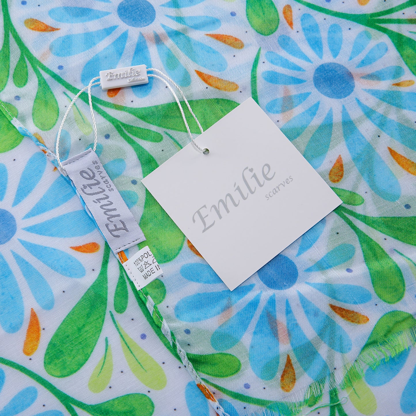 Scarf floral print