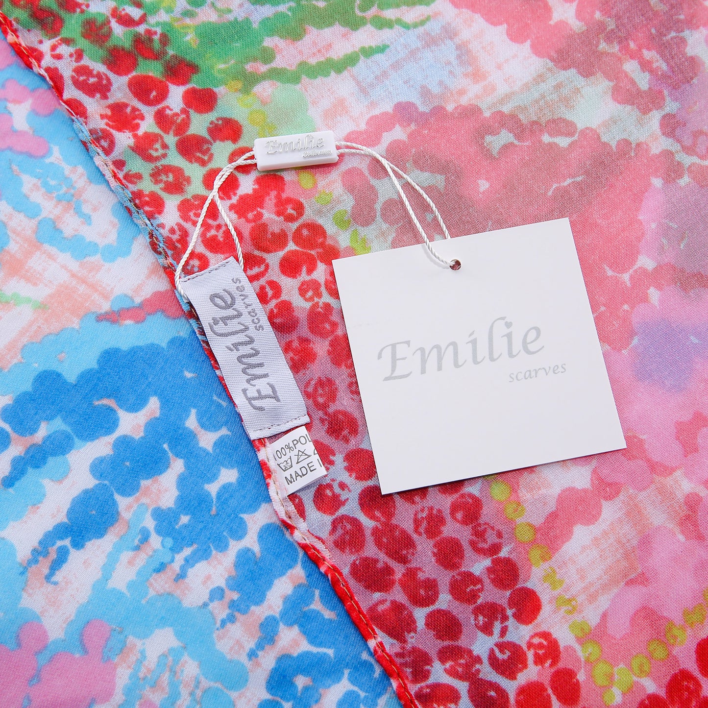 Scarf with print