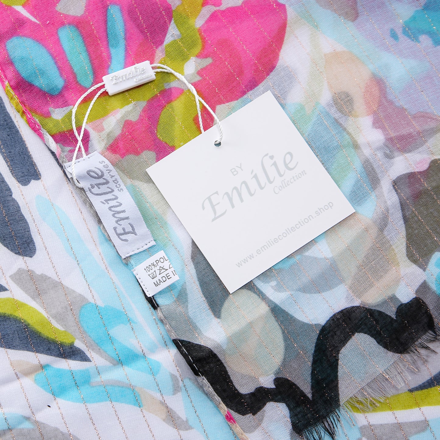 Scarf with print