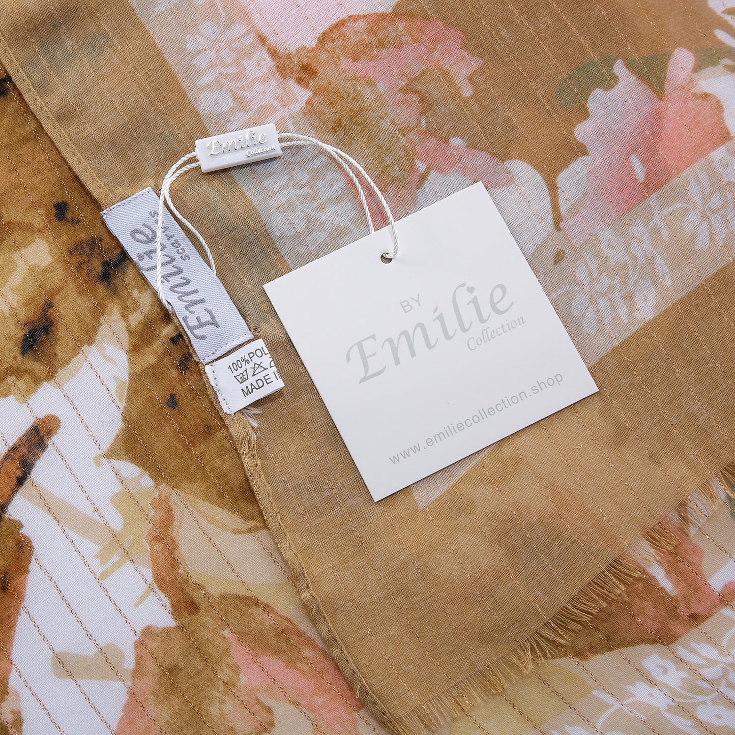 Scarf with print