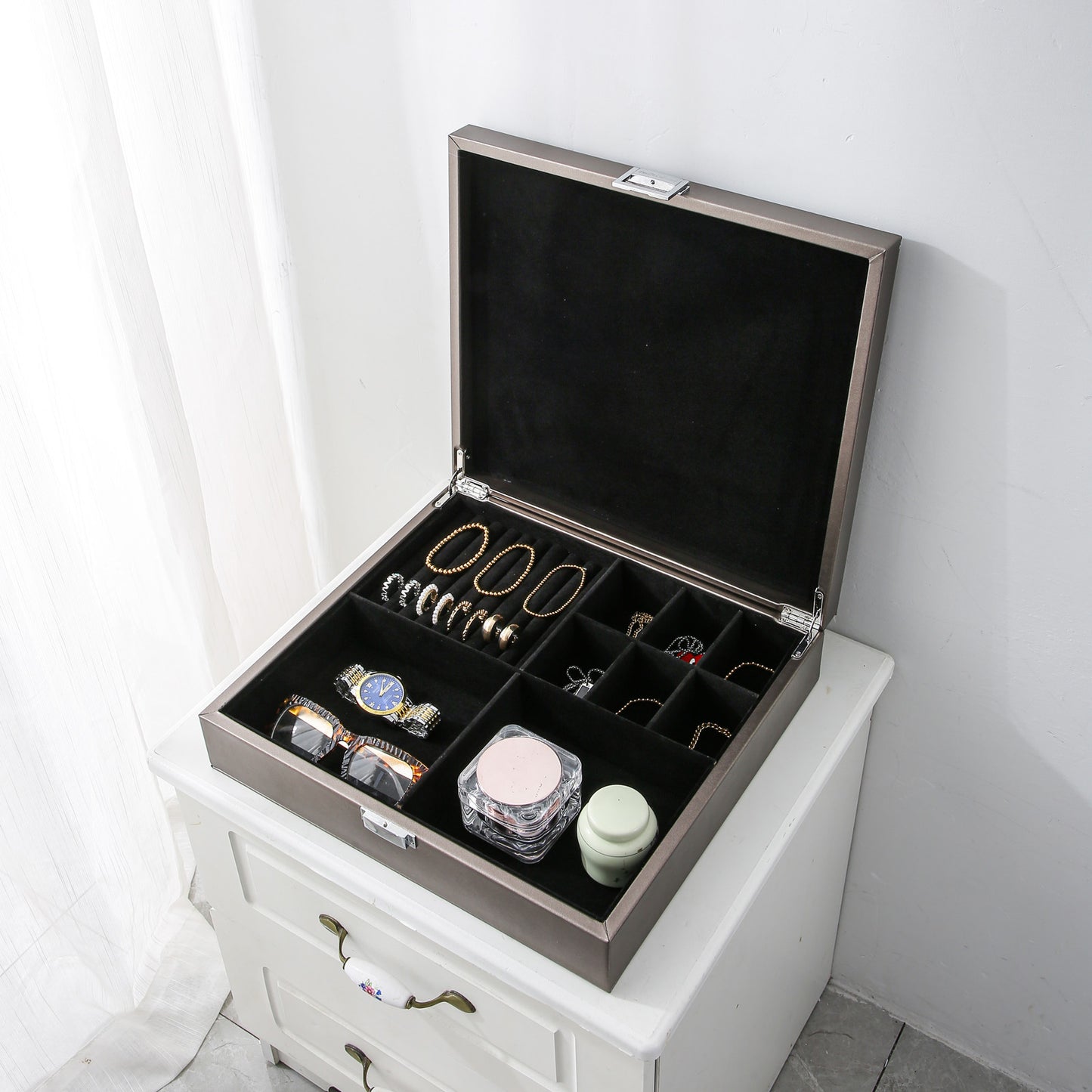 Metallic silver jewelry box large