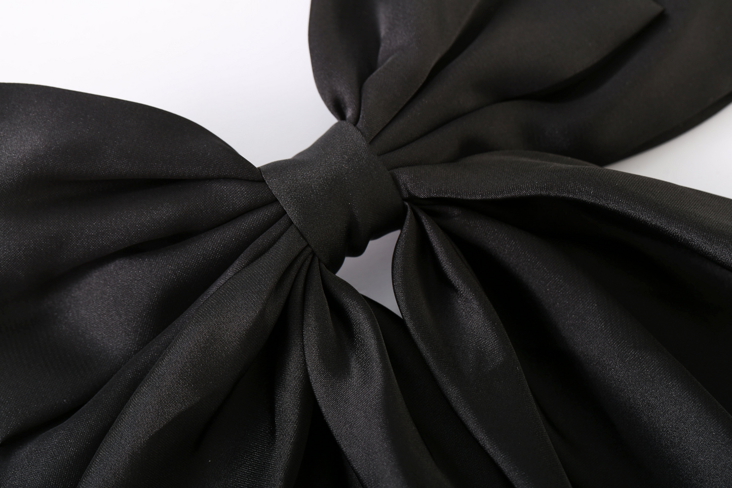 Hairpin with bow black