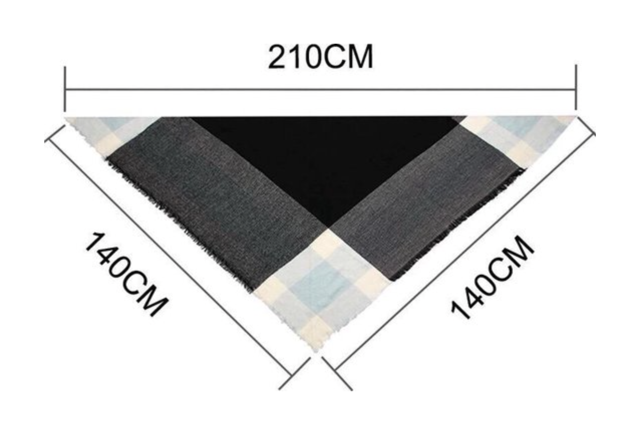 Winter scarf triangle