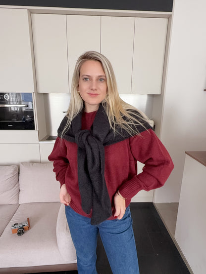 Winter scarf triangle black