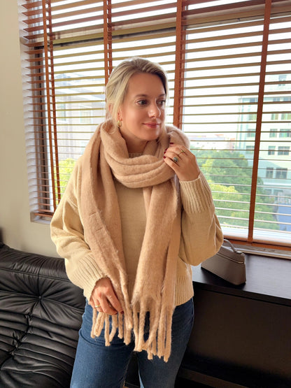 Winter scarf light blush