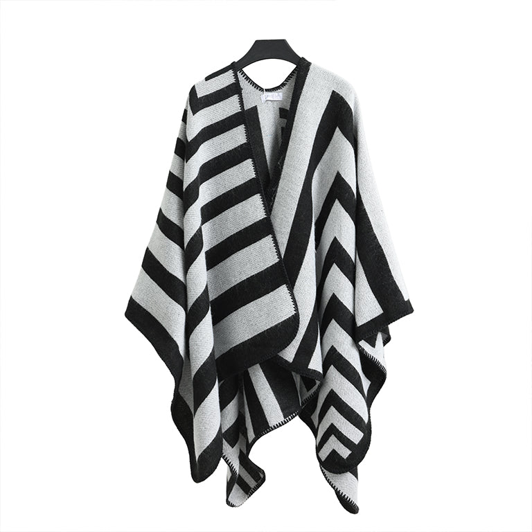 Winter Poncho black and grey