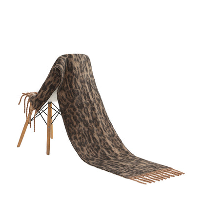 Winter scarf with leopard print