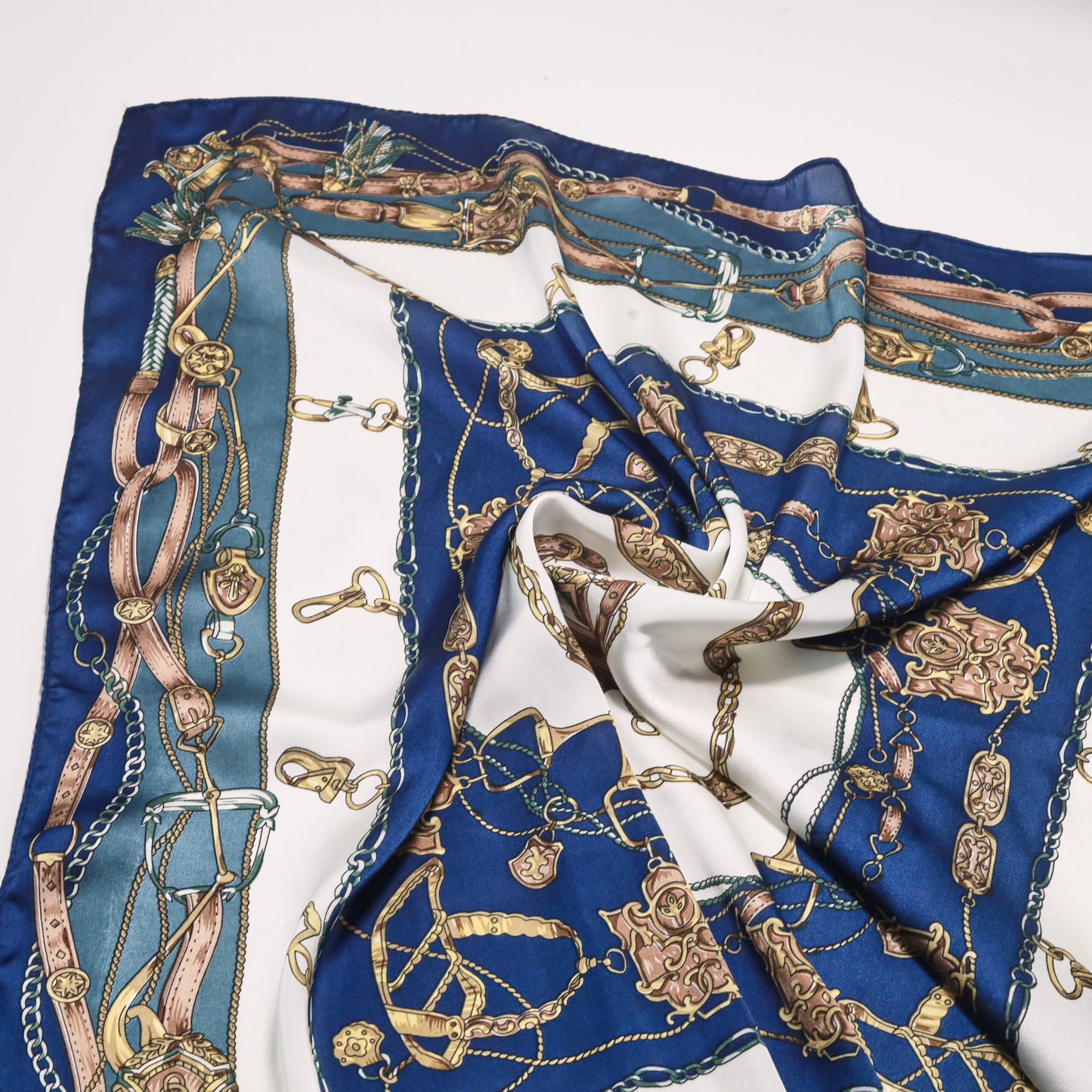 Scarf satin blue print square 70 x 70 cm