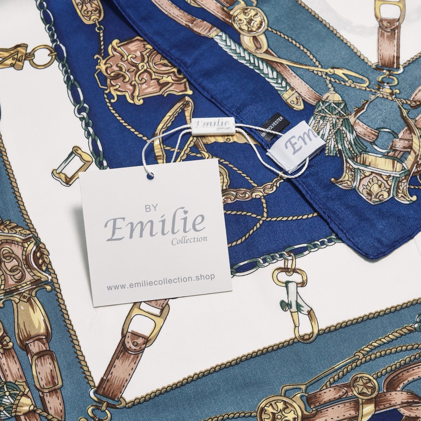 Scarf satin blue print square 70 x 70 cm