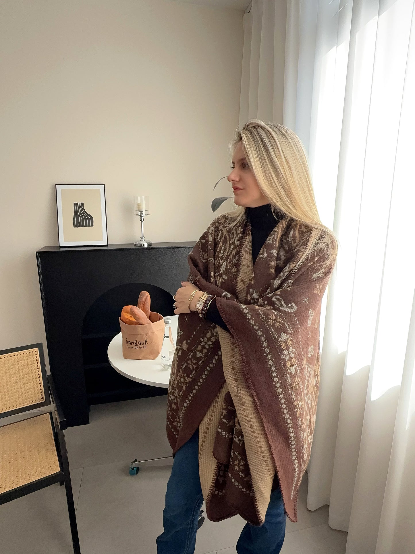 Winter Poncho brown flower print