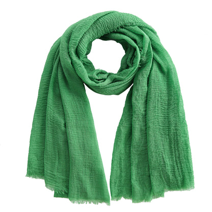 The all time essential scarf appelgroen