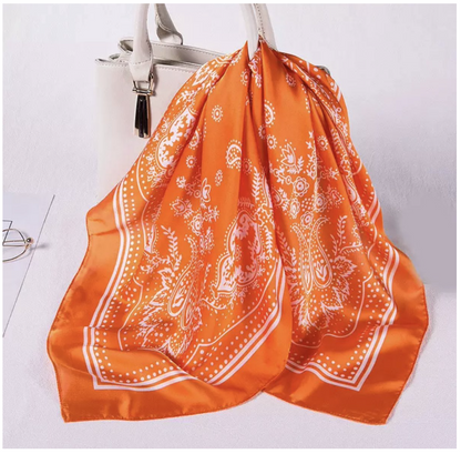 Silky bandana oranje