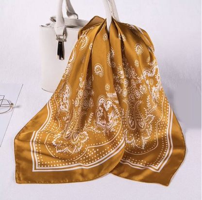 Silky bandana goud