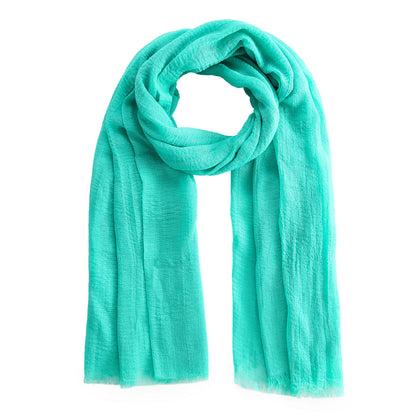 The all time essential scarf zeegroen